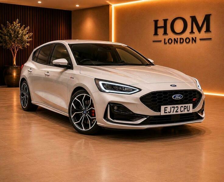 Ford Focus 1.5 Ecoblue St-line Vignale Silver