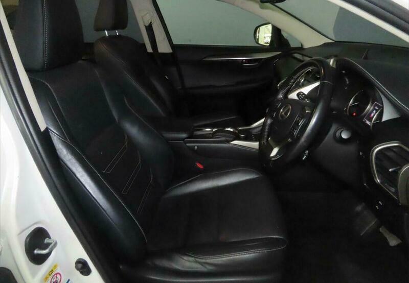 Lexus NX 2.5 300H Luxury E-cvt YH66YZK White #6