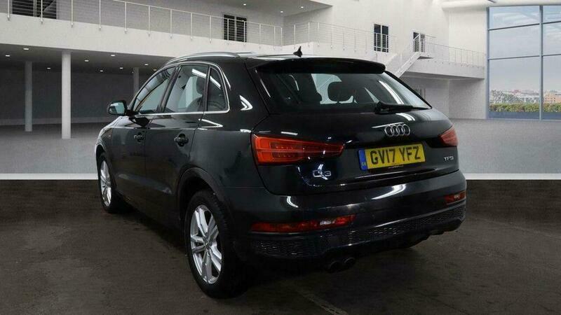 Audi Q3 1.4 Tfsi Cod S Black #5