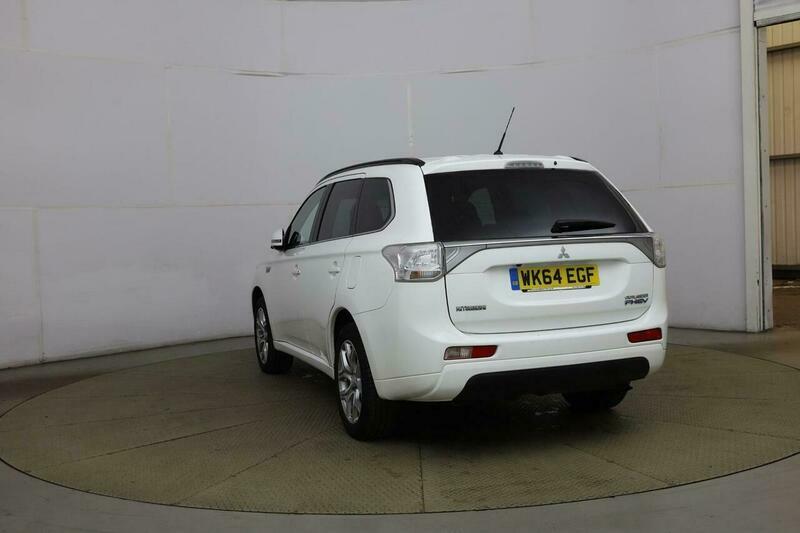 Mitsubishi Outlander 2.0H 12Kwh Gx4h Cvt White #6