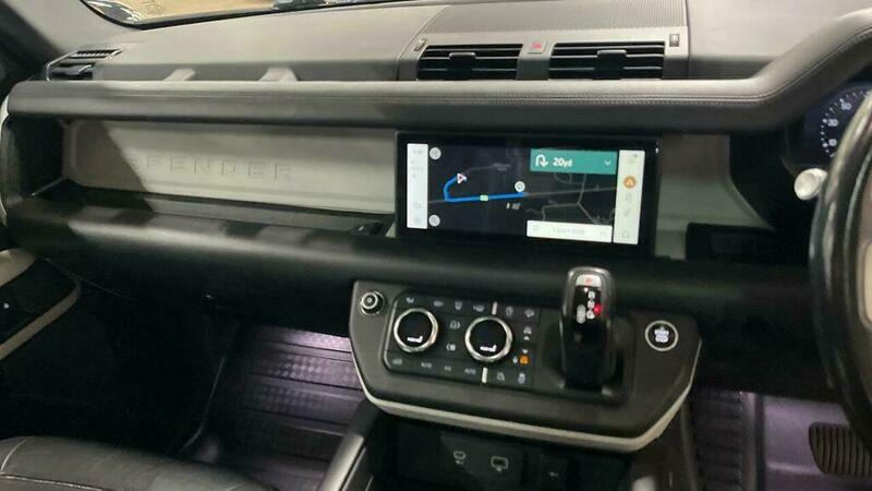 Land Rover Defender 2.0 L Se 6 Seats Only 23,000 Miles Grey #11