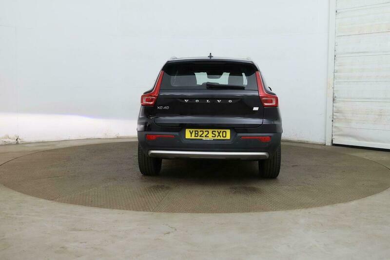 Volvo XC40 1.5H T4 Recharge 10.7Kwh Black #4
