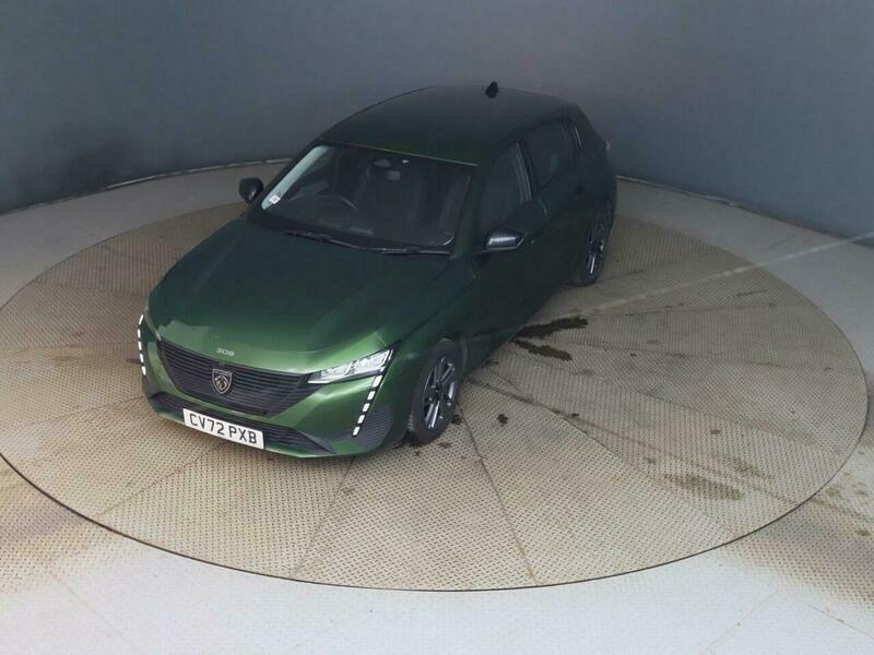 Peugeot 308 1.5 Bluehdi Active Premium Green #2