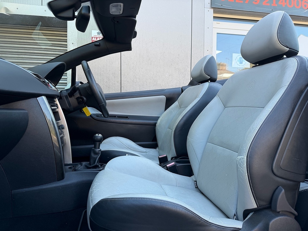 Peugeot 207 CC Cc 1.6 Hdi Roland Garros Euro 5 White #8