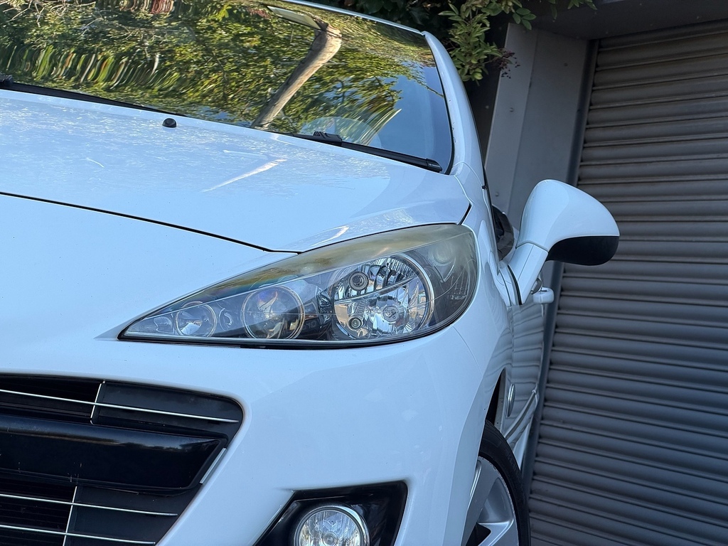 Peugeot 207 CC Cc 1.6 Hdi Roland Garros Euro 5 White #32