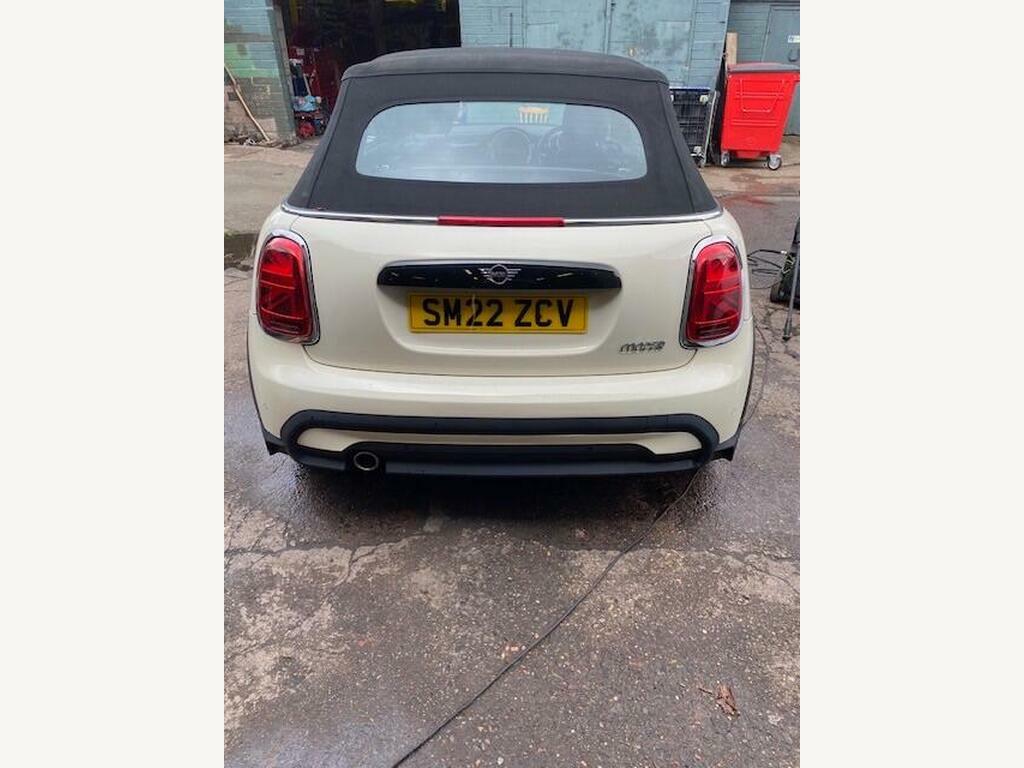 Mini Convertible 1.5 Cooper Classic Euro 6 S S White #4