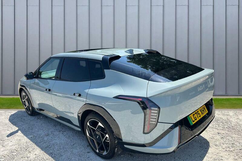 Kia EV4 81.4Kwh Gt-line S Fastback Green #3