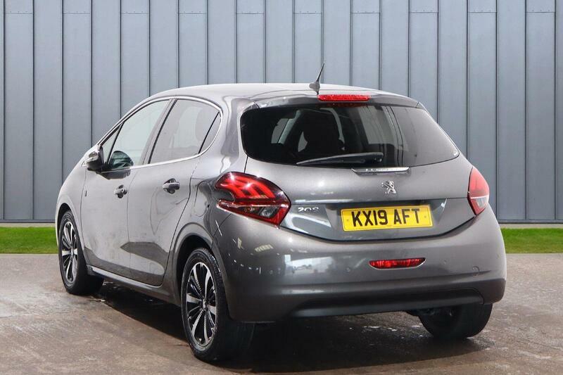 Peugeot 208 1.2 Puretech Tech Edition Euro 6 Ss Grey #5