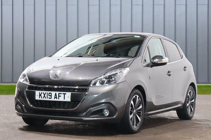 Peugeot 208 1.2 Puretech Tech Edition Euro 6 Ss Grey #4