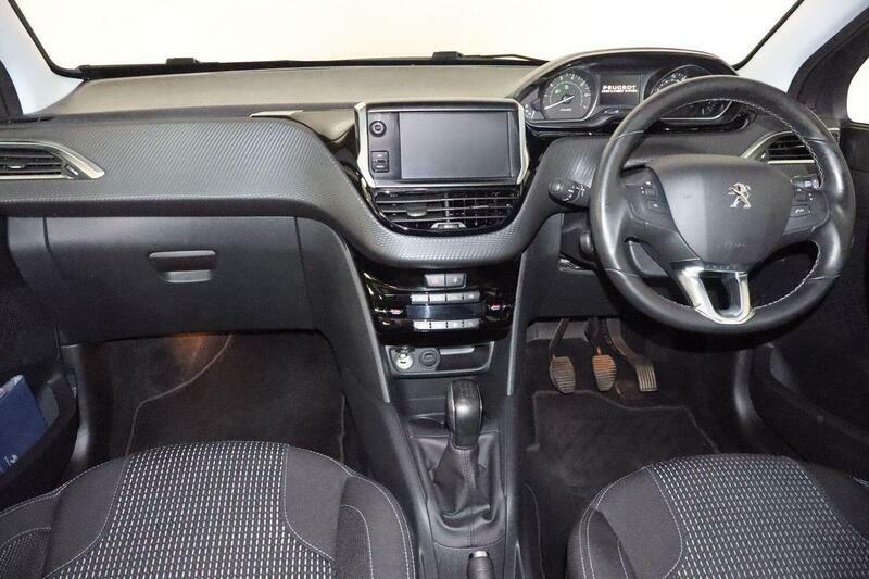 Peugeot 208 1.2 Puretech 82Bhp Tech Edition Ss Hb Grey #10