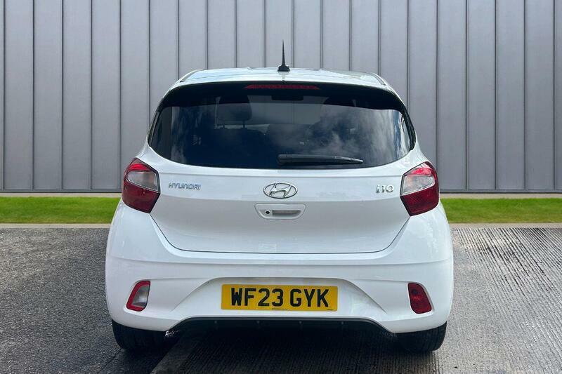 Hyundai I10 1.0 Premium Euro 6 Ss White #6