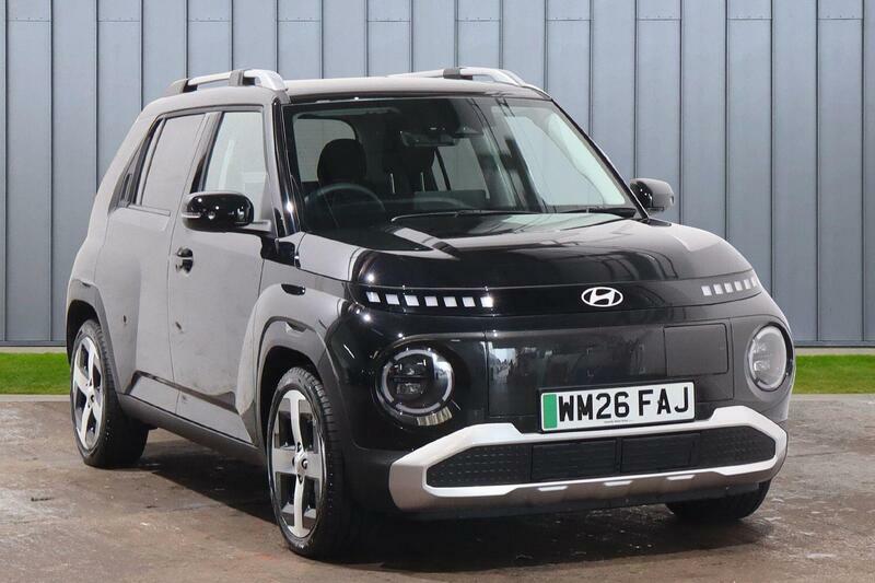 Hyundai Inster Long Range 49Kwh 02 Black