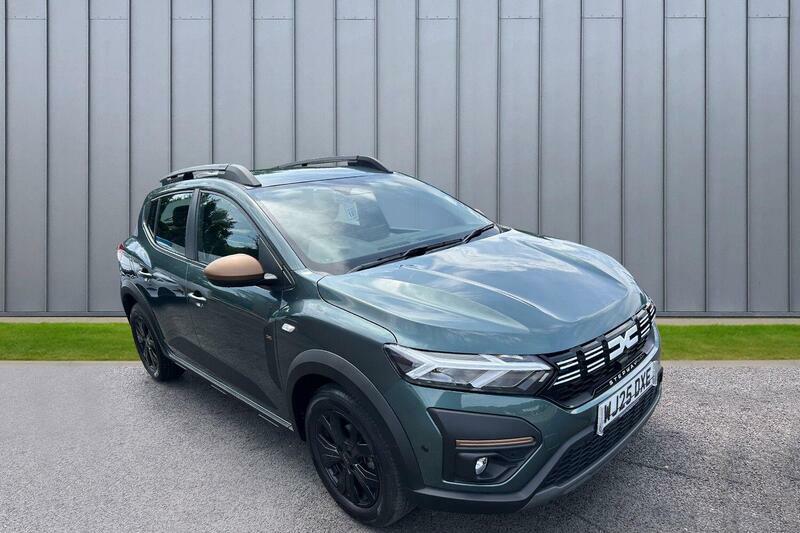 Dacia Sandero Stepway 1.0 Tce Extreme Cvt Euro 6 Ss Green