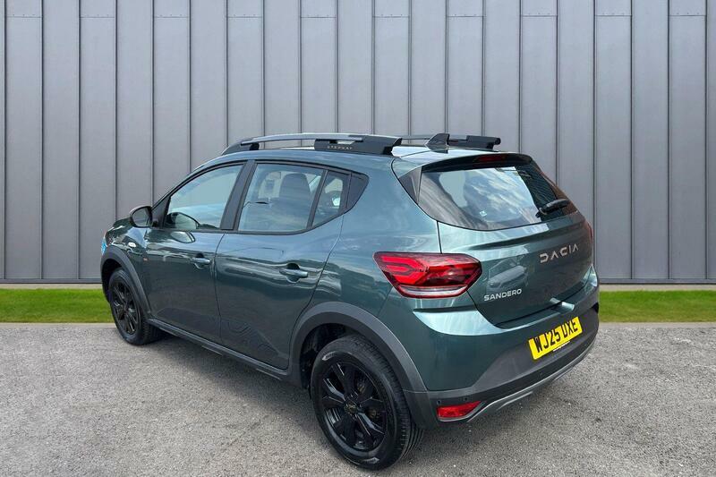 Dacia Sandero Stepway 1.0 Tce Extreme Cvt Euro 6 Ss Green #3