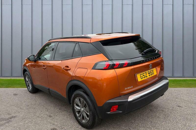 Peugeot 2008 1.2 Puretech Active Premium Euro 6 Ss Orange #3