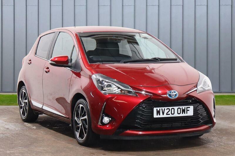 Toyota Yaris 1.5 Vvt-i Icon White #1