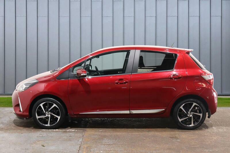 Toyota Yaris 1.5 Vvt-i Icon White #6