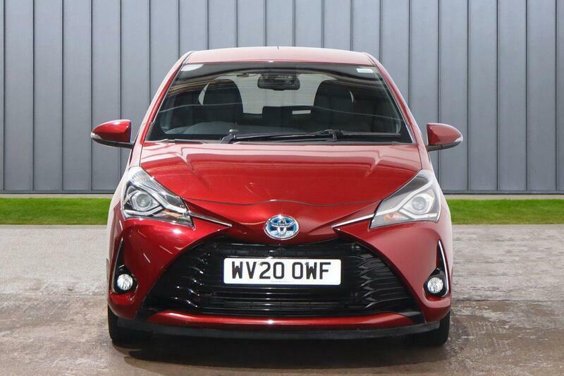 Toyota Yaris 1.5 Vvt-i Icon White #3