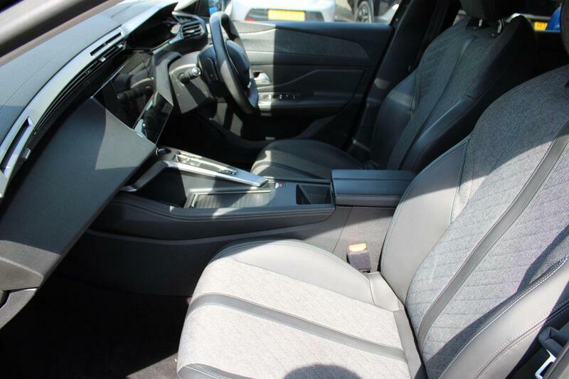 Peugeot 408 1.2 Puretech Allure Premium Fastback Eat Euro 6 S Grey #2