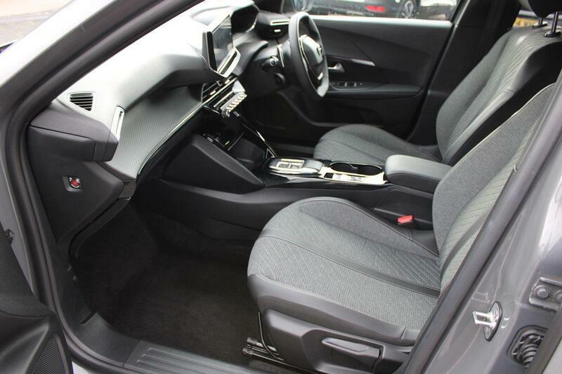 Peugeot 2008 1.2 Puretech Allure Eat Euro 6 Ss Grey #2