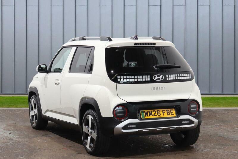 Hyundai Inster Long Range 49Kwh 02 Beige #5