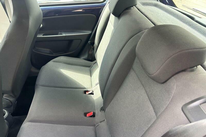 Volkswagen Up 1.0 Up Beats Euro 6 Ss Black #13