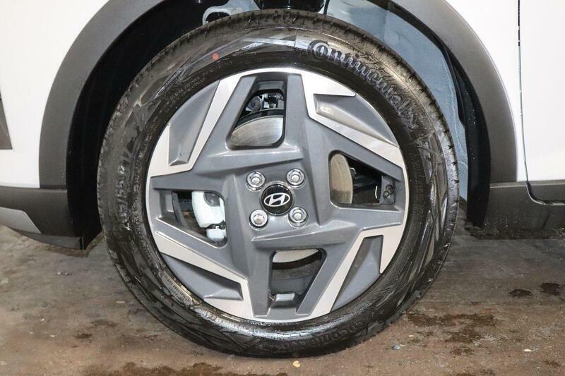 Hyundai Bayon 1.0 Tgdi 90 Black Line 2026 Blue #17