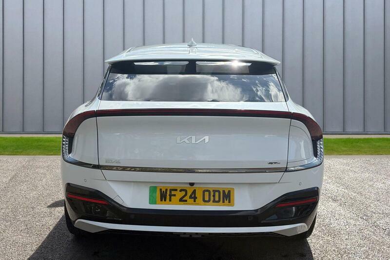 Kia EV6 77.4Kwh Gt-line S White #6