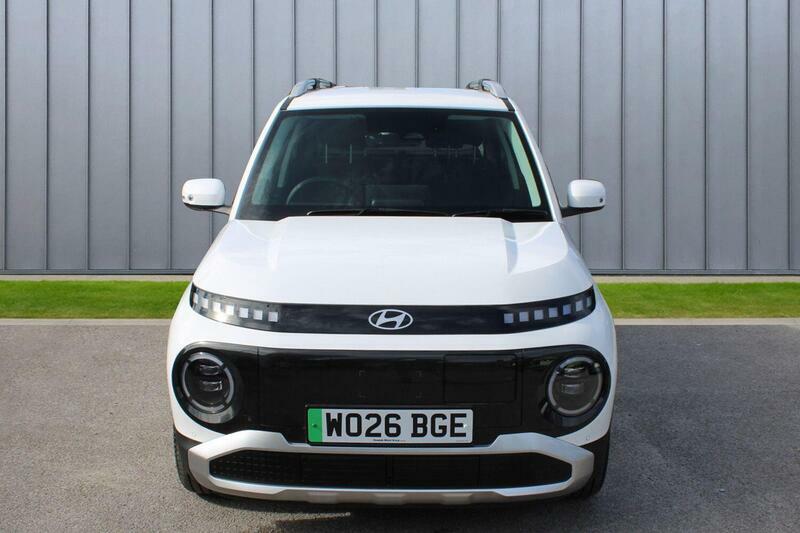 Hyundai Inster Long Range 49Kwh 02 White #3