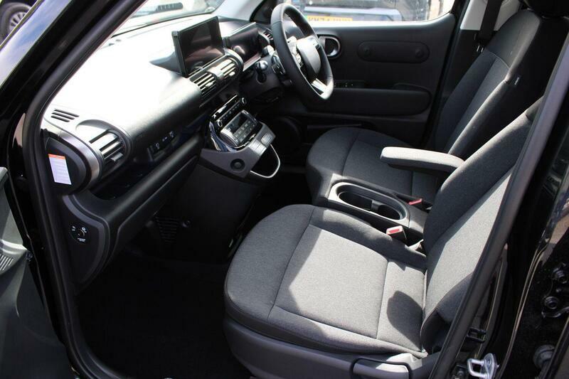 Hyundai Inster Long Range 49Kwh 02 Black #2