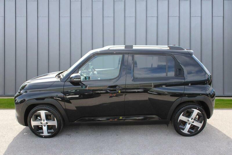 Hyundai Inster Long Range 49Kwh 02 Black #6