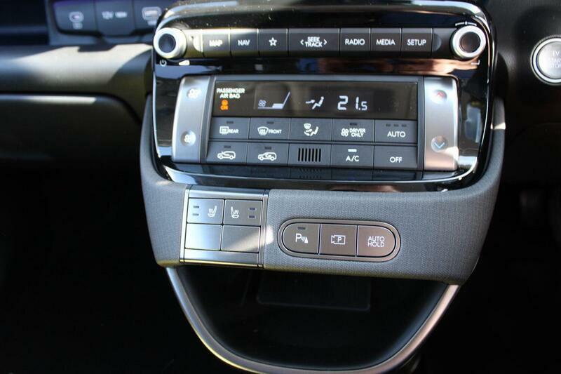 Hyundai Inster Long Range 49Kwh 02 Suv 115 Ps Black #22