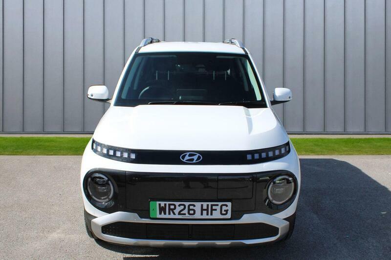 Hyundai Inster Long Range 49Kwh 02 White #3