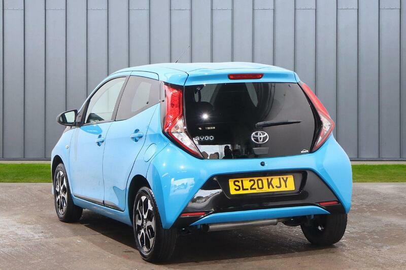 Toyota Aygo 1.0 Vvt-i X-trend Euro 6 Blue #4