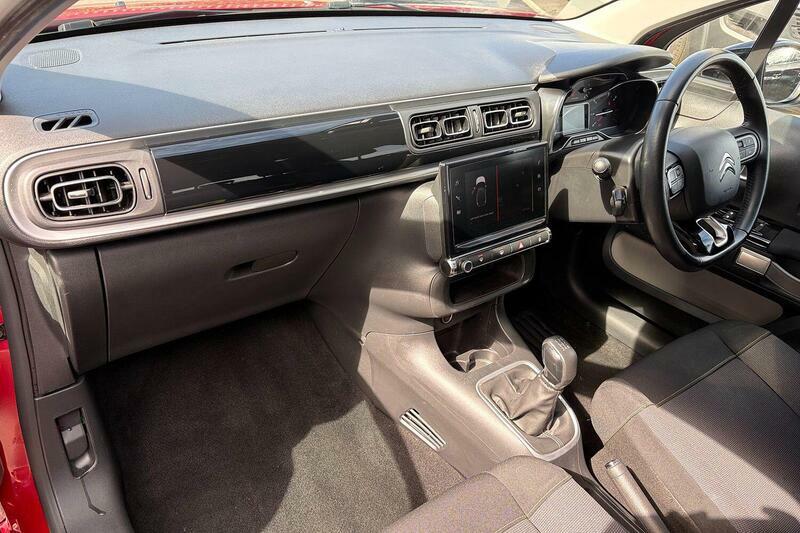 Citroen C3 1.2 Puretech Flair Euro 6 Ss Red #2