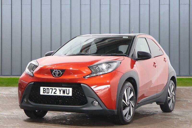 Toyota Aygo X 1.0 Vvt-i Edge X-shift Euro 6 Ss Red #3