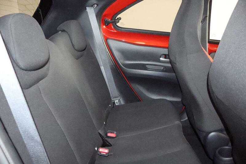 Toyota Aygo X 1.0 Vvt-i Exclusive #12
