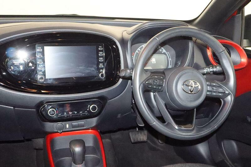 Toyota Aygo X 1.0 Vvt-i Exclusive #10