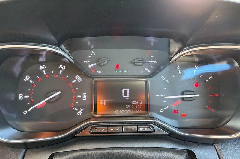 Citroen C3 Aircross 1.2 Puretech 130 Max Eat6 Red #16
