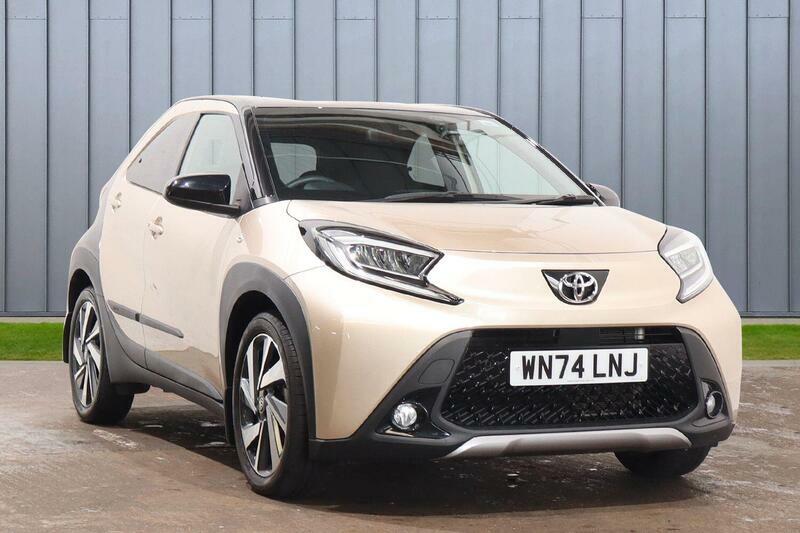Toyota Aygo X 1.0 Vvt-i Exclusive Euro 6 Ss Beige