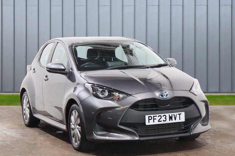 Toyota Yaris 1.5 Vvt-h Icon E-cvt Euro 6 Ss Grey