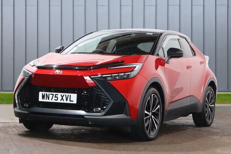 Toyota C-Hr 2.0 Vvt 13.6Kwh Excel Cvt Euro 6 Ss Red #3