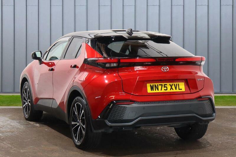 Toyota C-Hr 2.0 Vvt 13.6Kwh Excel Cvt Euro 6 Ss Red #4