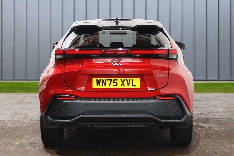 Toyota C-Hr 2.0 Vvt 13.6Kwh Excel Cvt Euro 6 Ss Red #6