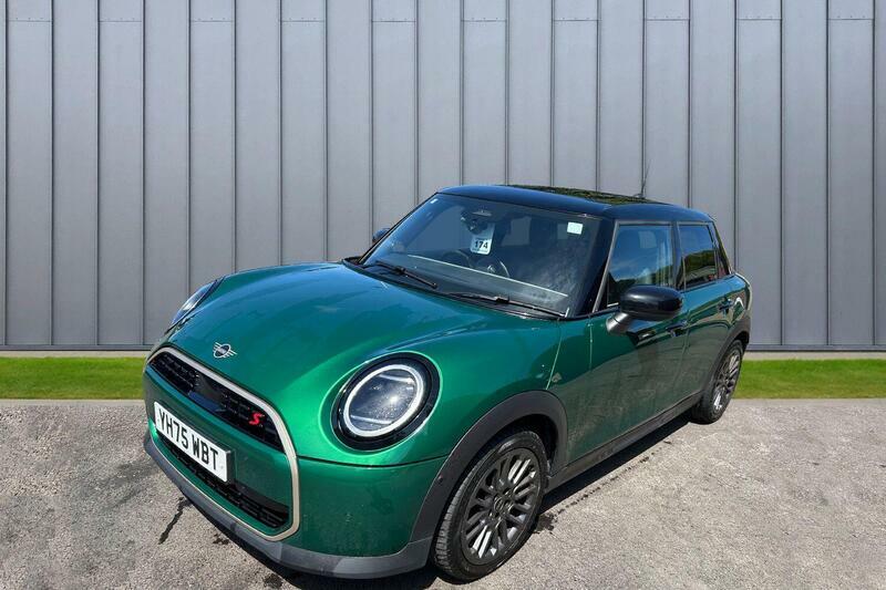 Mini Hatch 2.0S Exclusive Steptronic Euro 6 Ss YH75WBT Green #6