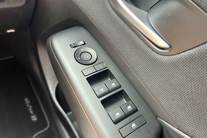 Hyundai Kona 1.6 Hybrid 138 N Line Dct Grey #10