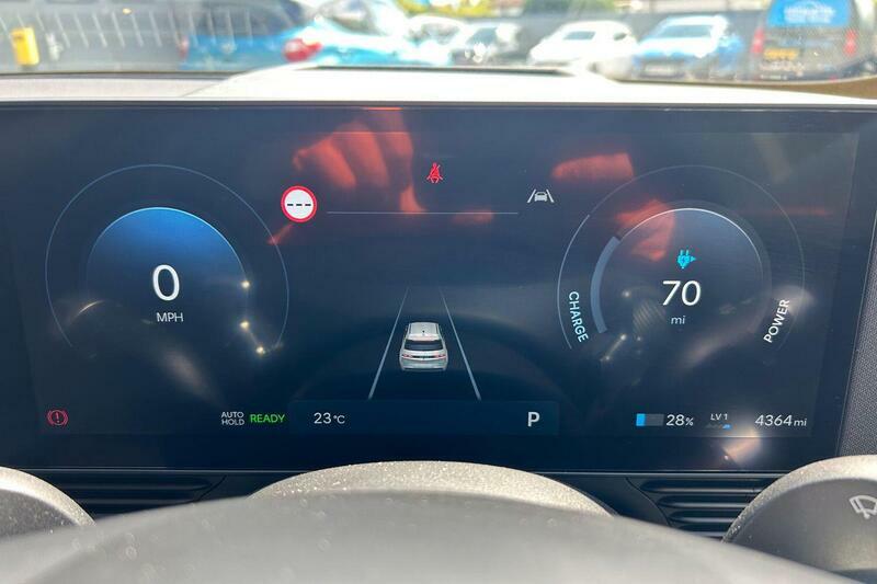 Hyundai Ioniq 5 84Kwh Ultimate Hatchback Awd 32 #16