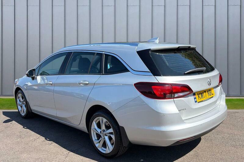 Vauxhall Astra 1.6 Cdti Blueinjection Sri Nav Sports Tourer Euro Silver #5