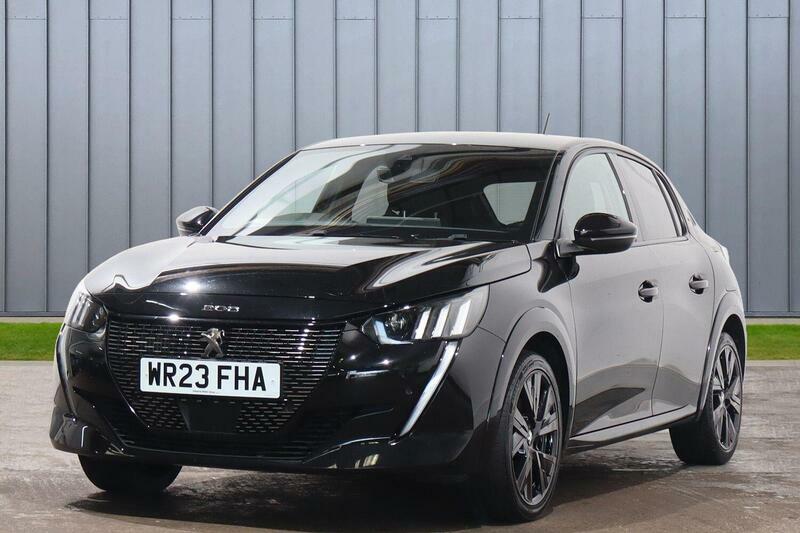 Peugeot 208 1.2 Puretech Gt Euro 6 Ss Black #4