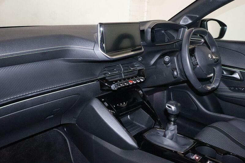 Peugeot 208 1.2 Puretech Gt Euro 6 Ss Black #2